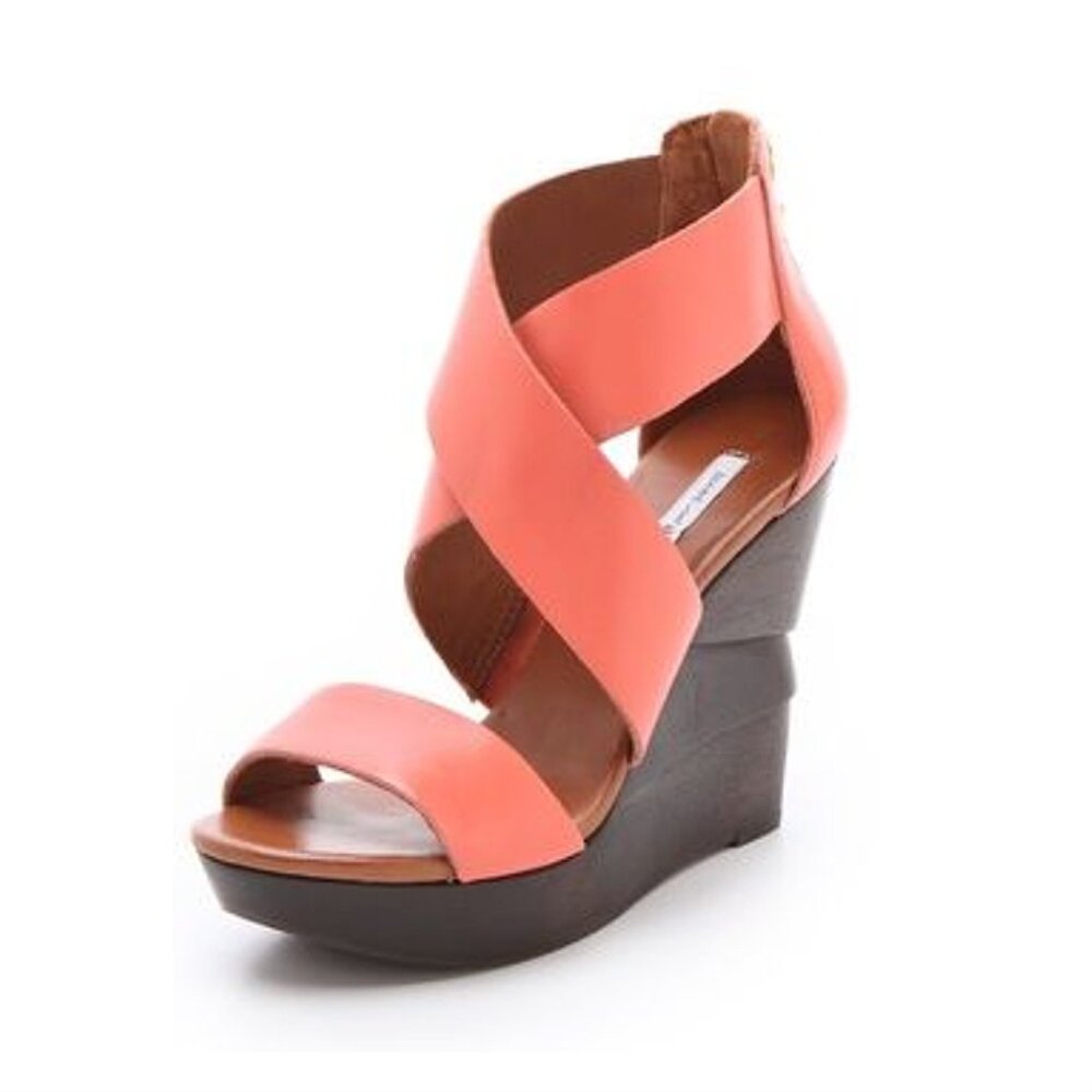 ❣️SOLD❣️ Diane Von Furstenberg Opal Wedge Sandals Wood Wedge Size 8.5